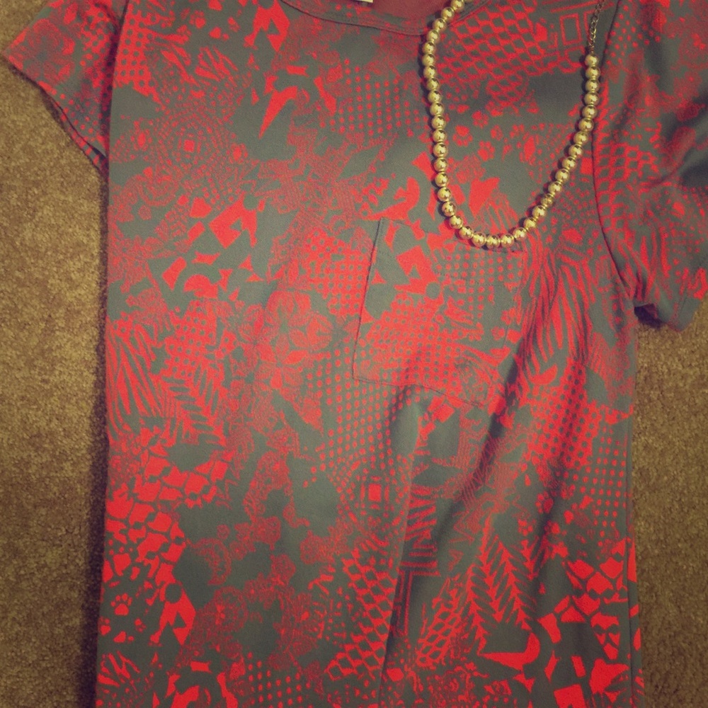 LulaRoe Carly size L. Grey and pink. GUC